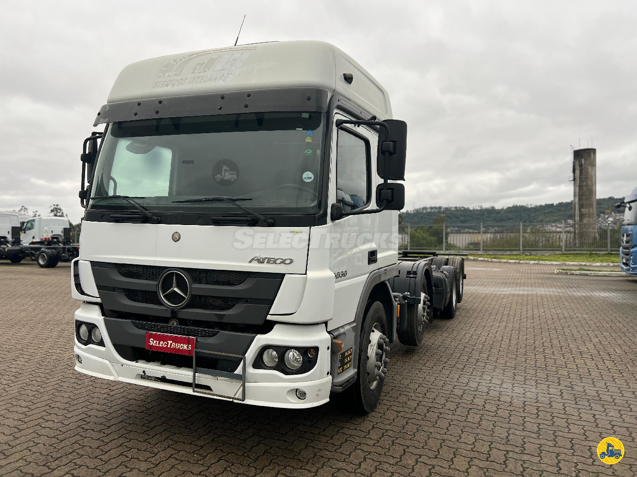 CAMINHAO MERCEDES-BENZ MB 3030 Chassis BiTruck 8x2 SelecTrucks - Novo Hamburgo RS NOVO HAMBURGO RIO GRANDE DO SUL RS